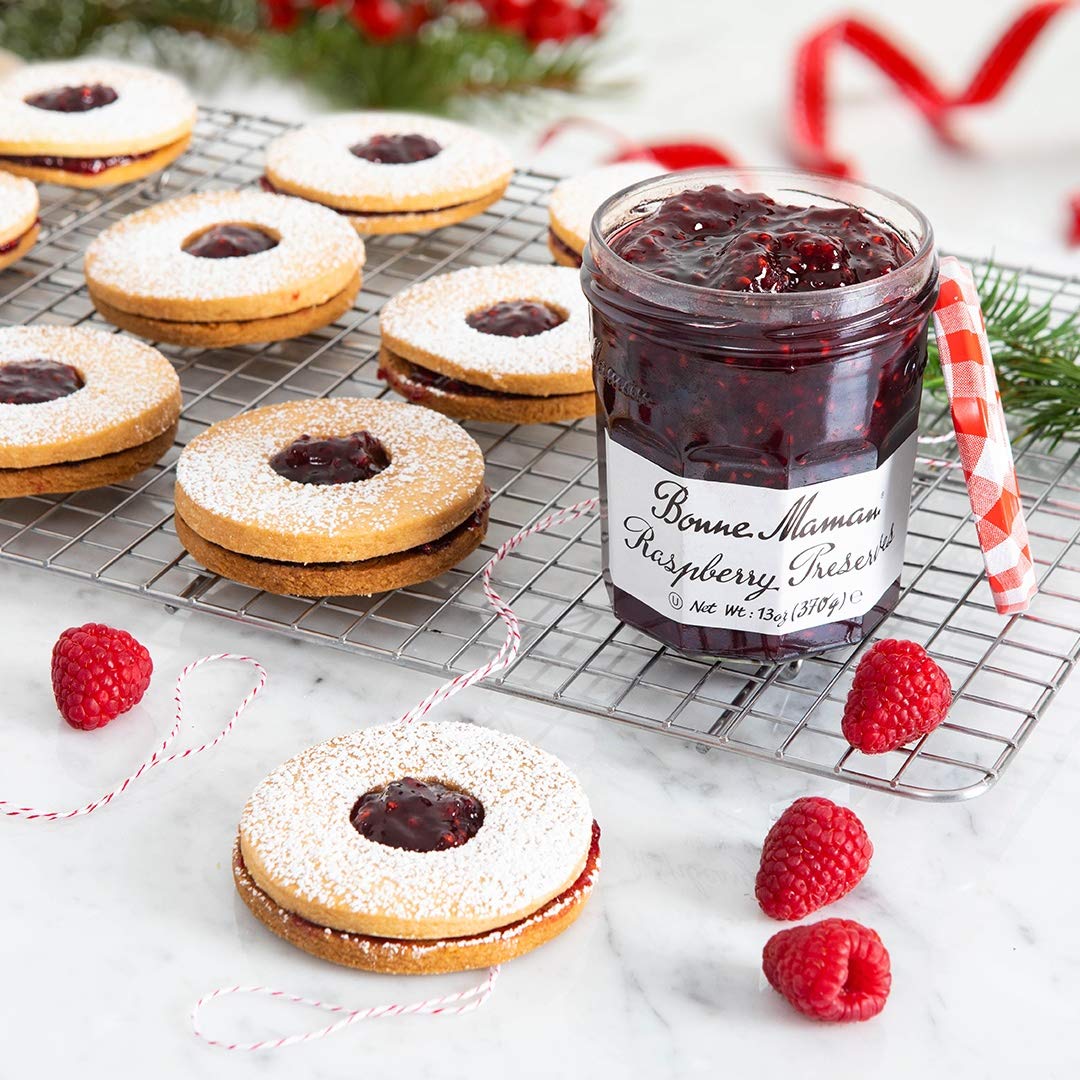 Toast with Bonne Maman raspberry preserves for a quick breakfast