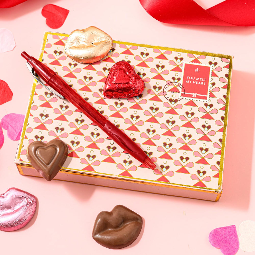 BONNIE AND POP card-shaped packaging makes gifting easy and stylish.