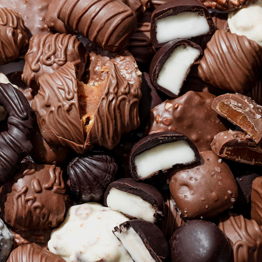 Bonnie and Pop holiday party tray ideal for office sharing and celebrations.