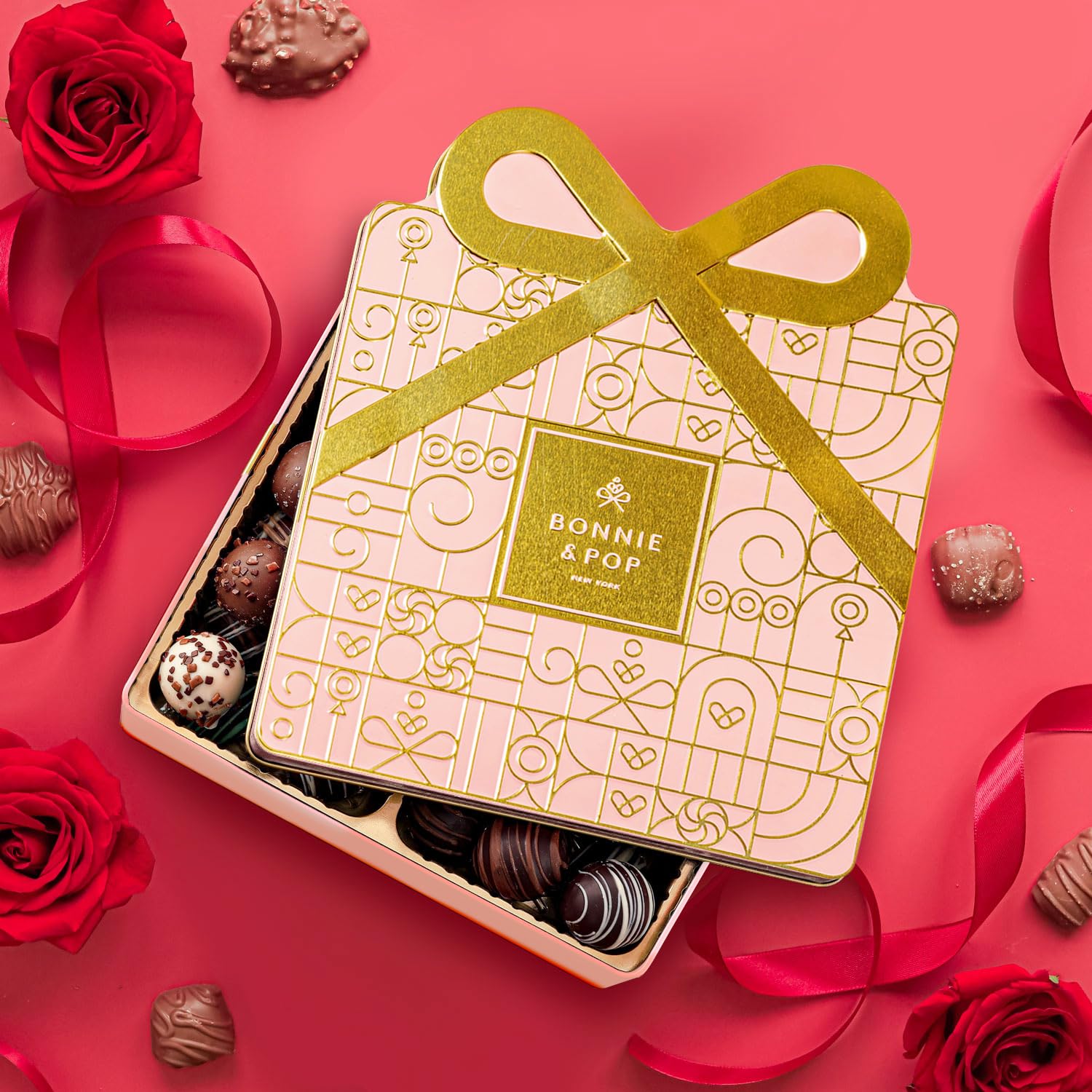 BONNIE AND POP luxury pink packaging enhances gifting moments.