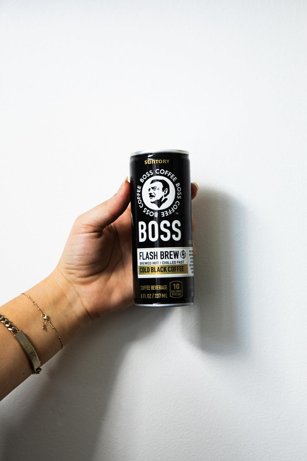 BOSS Coffee Flash Brew Original Black, convenient 8oz can for a quick pick-me-up.