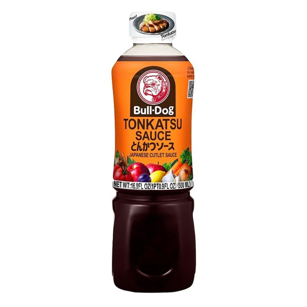Bull-Dog vegetable fruit sauce close-up showing glossy texture for flavor coating.