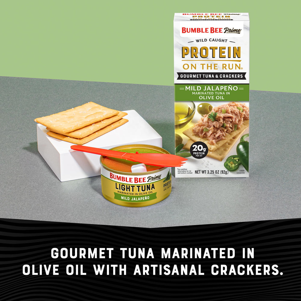 Bumble Bee Prime Tuna Snack Kit: olive oil and sea salt crackers complement the tuna.