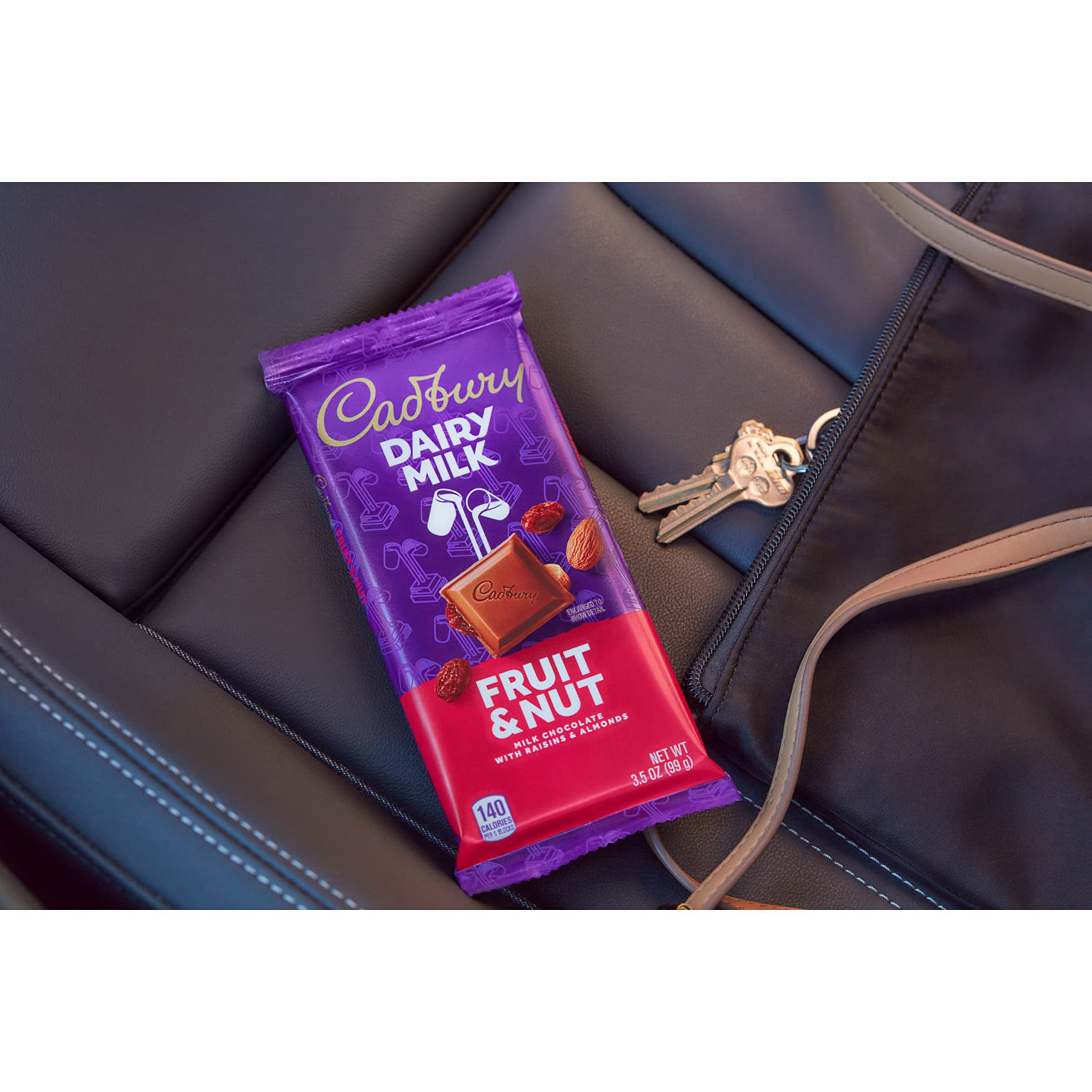 Rich milk chocolate with chewy raisins and crunchy almonds for a satisfying bite