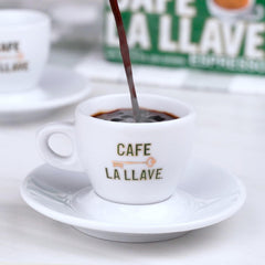 Ground Cafe La Llave coffee granules ideal for espresso, moka pot, and drip brewing.
