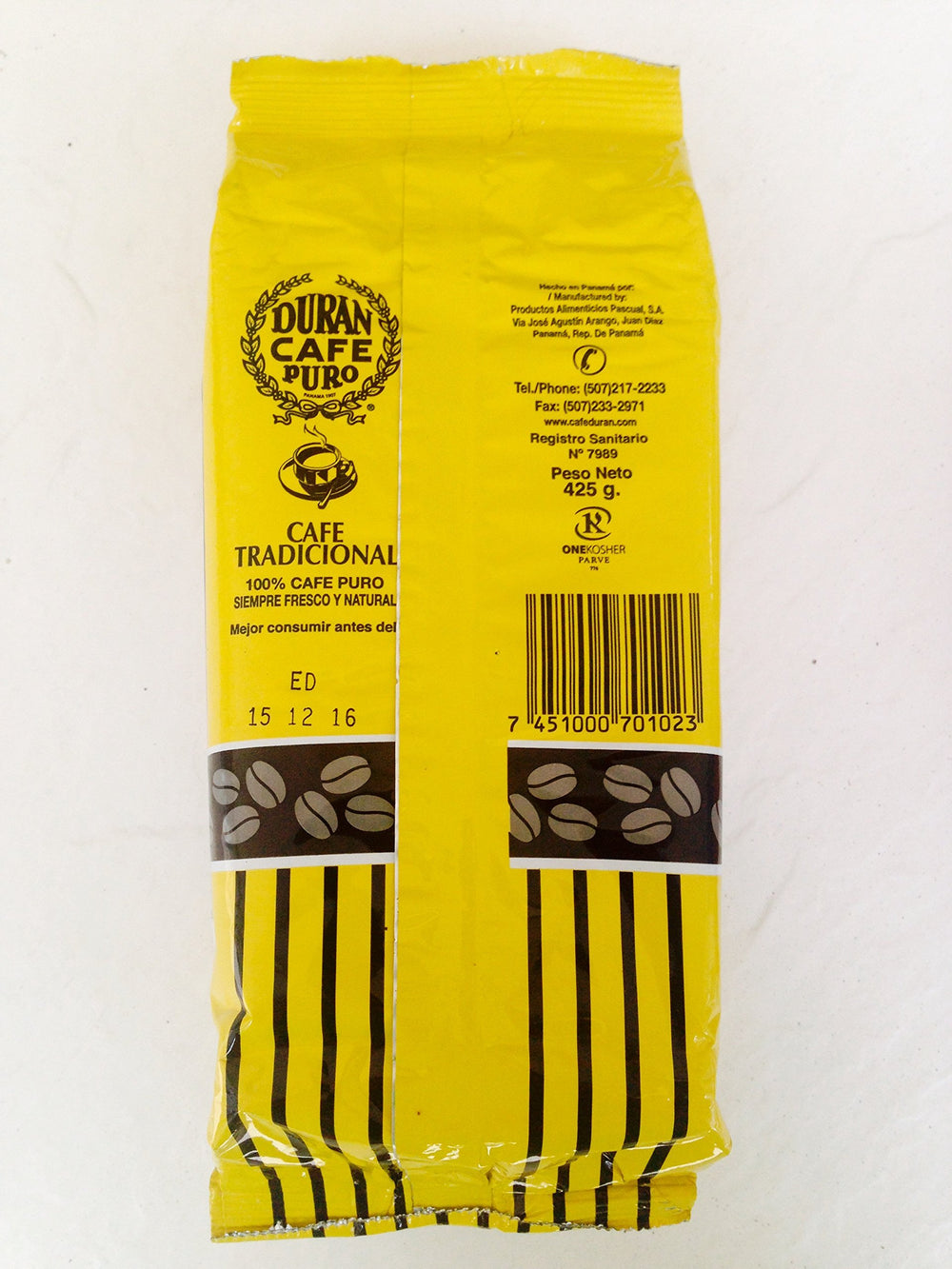 Cafe Duran Panama Arabica ground coffee close-up highlighting premium bean quality and aroma.