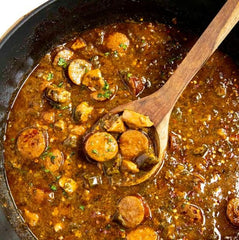 Cajun Chef Sassafras leaves woodsy aroma to elevate soups and stews