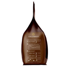 Callebaut callets melting smoothly to create silky ganache and fillings.