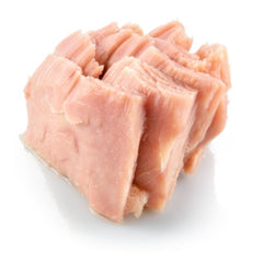 Callipo tuna in a bowl with oil, perfect for flavor