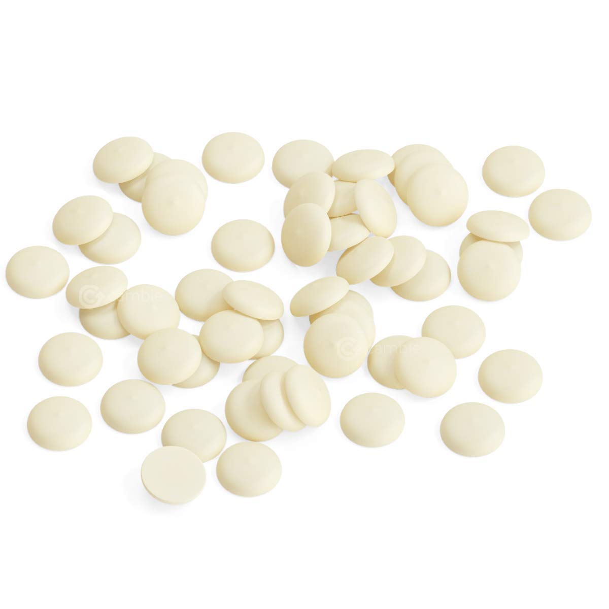 Cambie couverture ideal for enrobing and coating applications in professional kitchens.