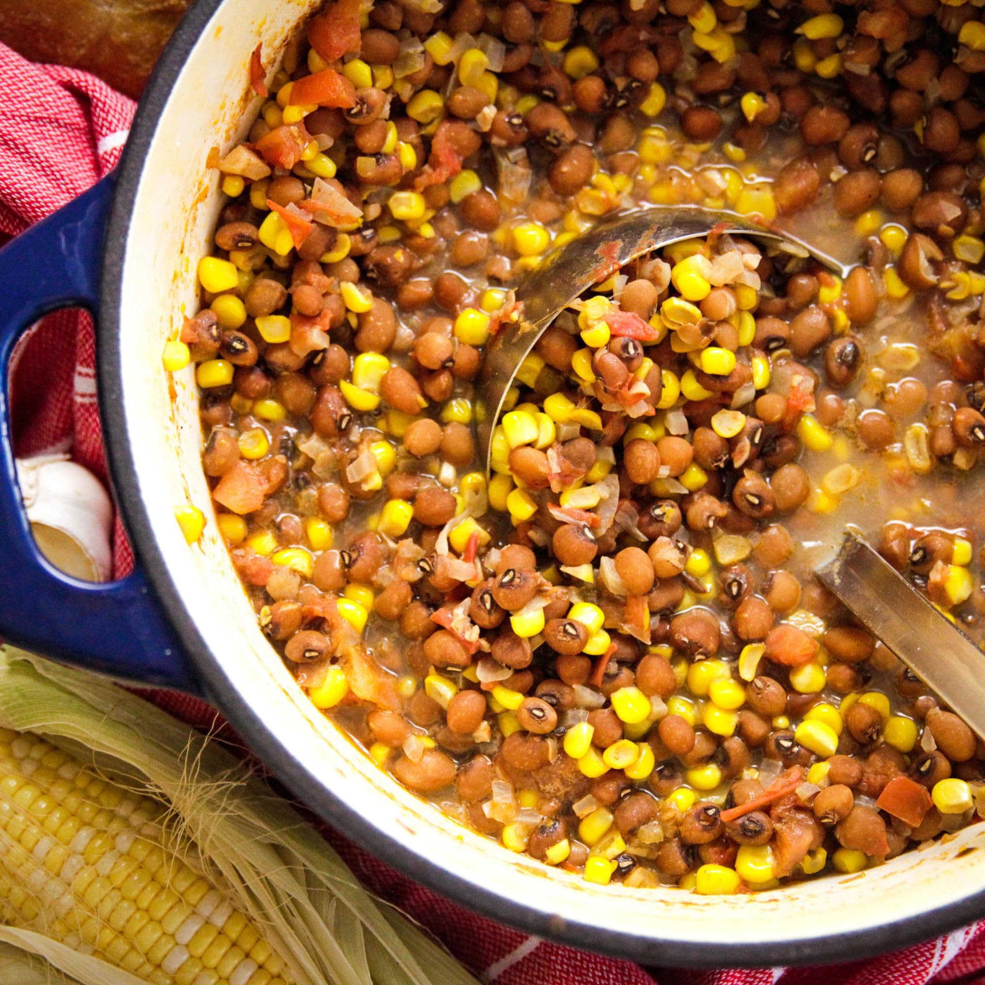 Camellia Brand Dried Crowder Peas create dark pot liquor for rich gravies