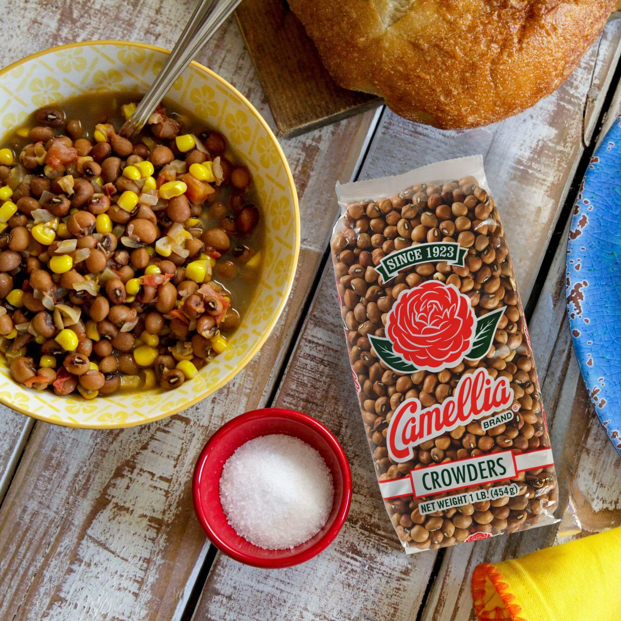 Camellia Brand Crowder Peas served in a soul food platter for comforting meals