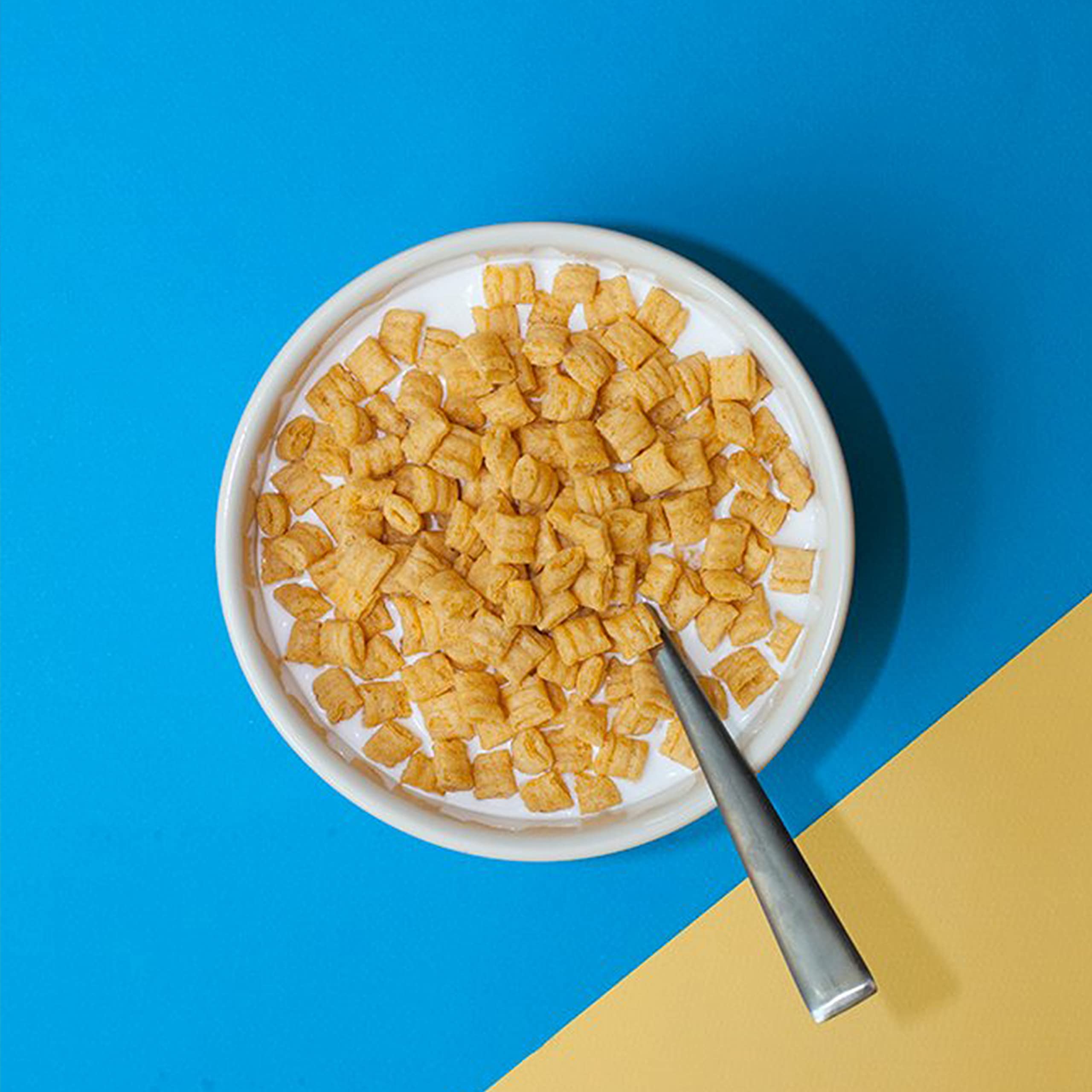 Cap'n Crunch pantry shelf display indicating easy snack accessibility.