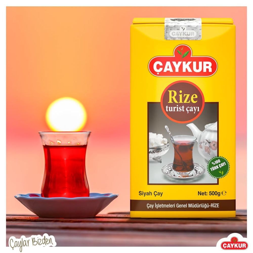 Gift tin of Caykur Rize Turist tea for thoughtful tea lovers.