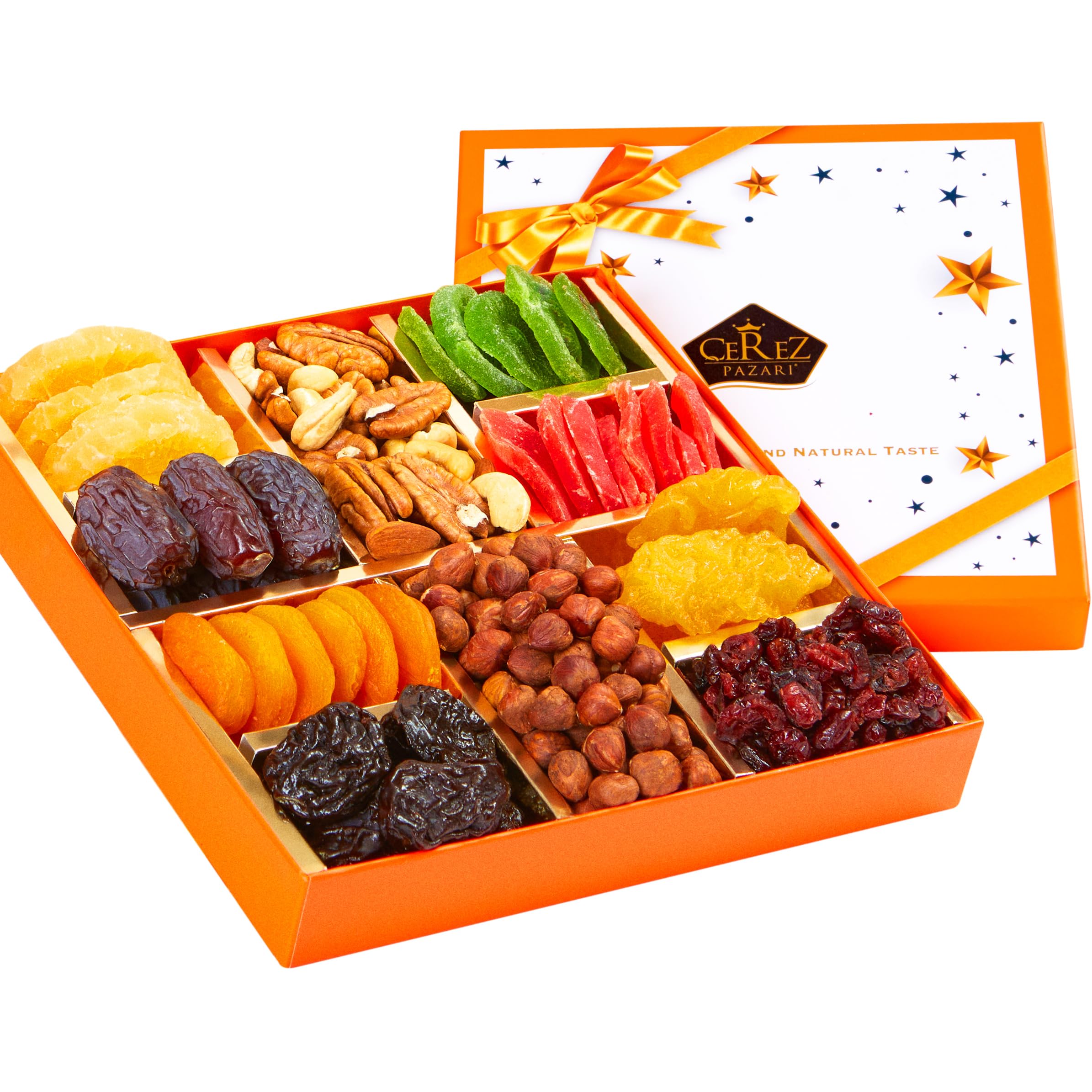 Çerez Pazarı dried fruit and nuts gift basket—premium variety for festive sharing.
