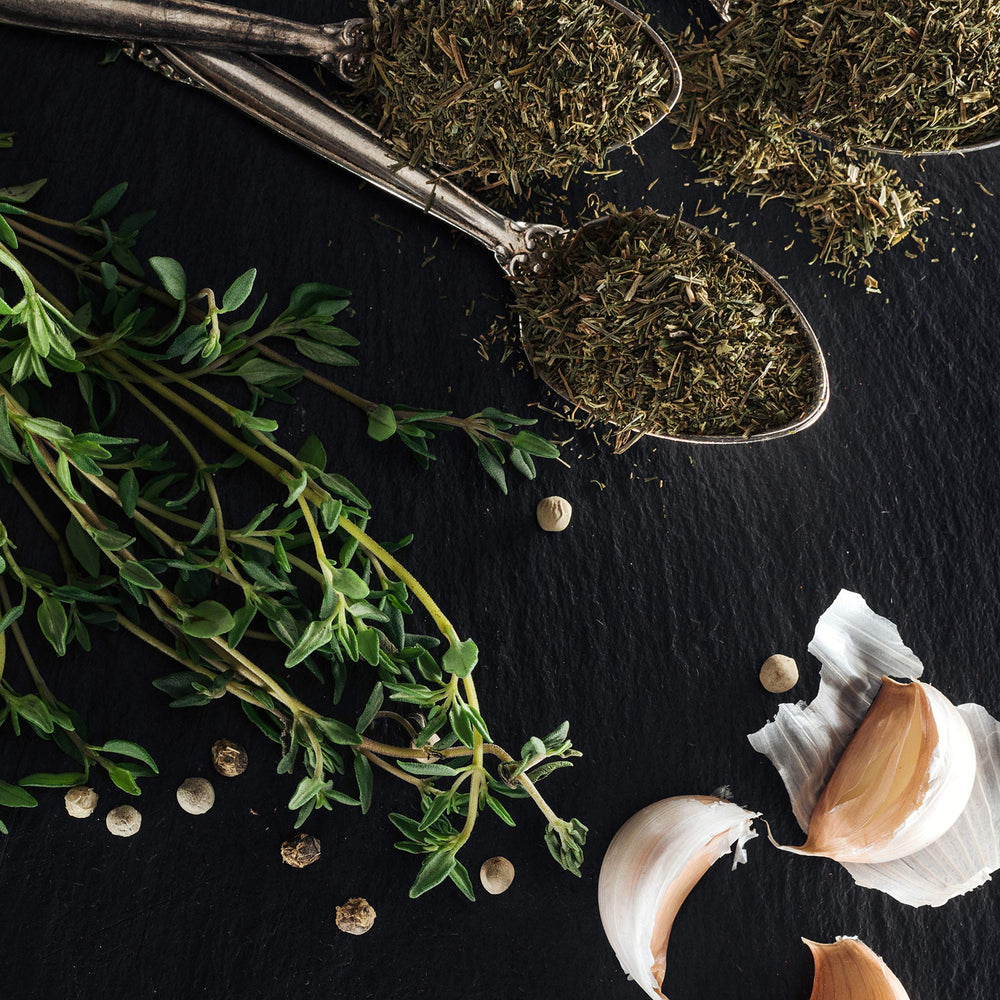 Cerez Pazari dried thyme leaves in a bowl elevate roasts with warm herb notes
