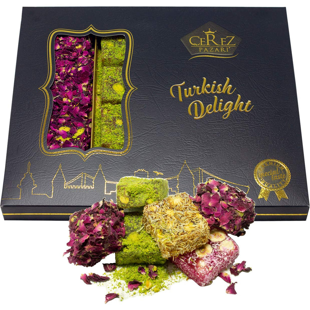 Çerez Pazarı premium gift box showcases Turkish Delight for celebrations.