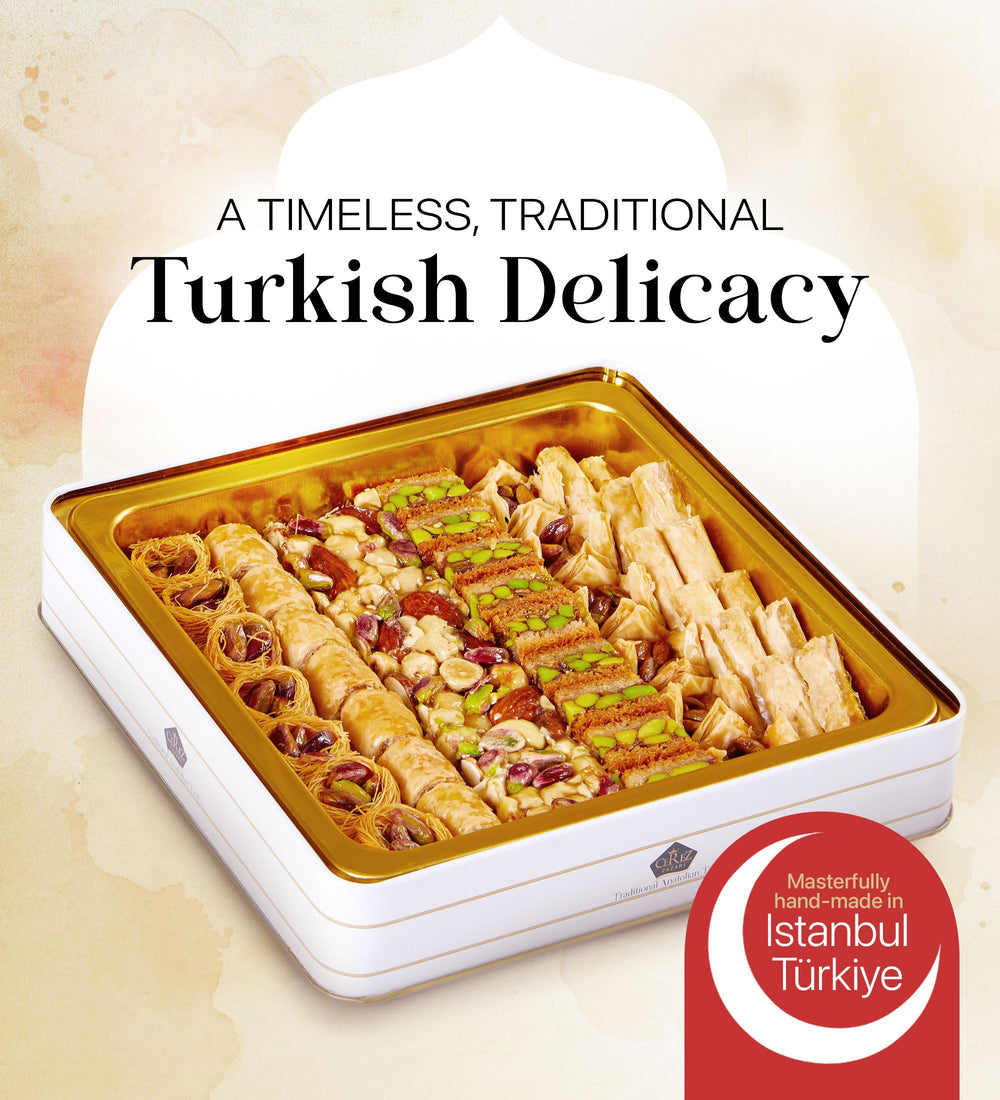 Çerez Pazarı Kadaifi with Pistachios highlights delicate shreds and pistachio crunch