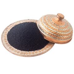 Çerez Pazarı Nigella seeds close-up showing rich texture and color.