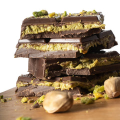 CHAYLAK Dubai Pistachio Kunafa Bar slice close-up, premium chocolate texture.