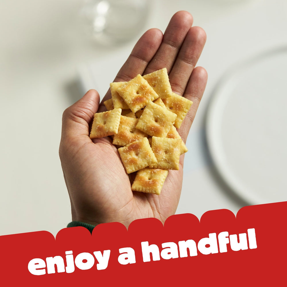Cheez-It kids lunchbox cup showcasing convenient school snack.