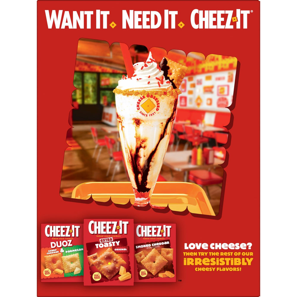 Cheez-It crackers and crunchy bites in this mix, great for snack-time cravings.