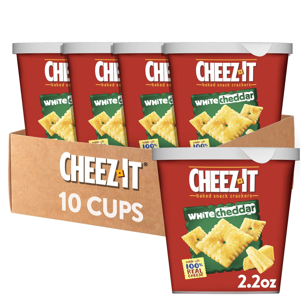 Cheez-It White Cheddar cup-pack 10 for on-the-go snacking and freshness.