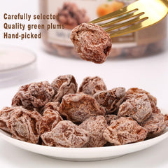 CHENGZIPIAN plums and nuts serve as a balanced, convenient snack tray.
