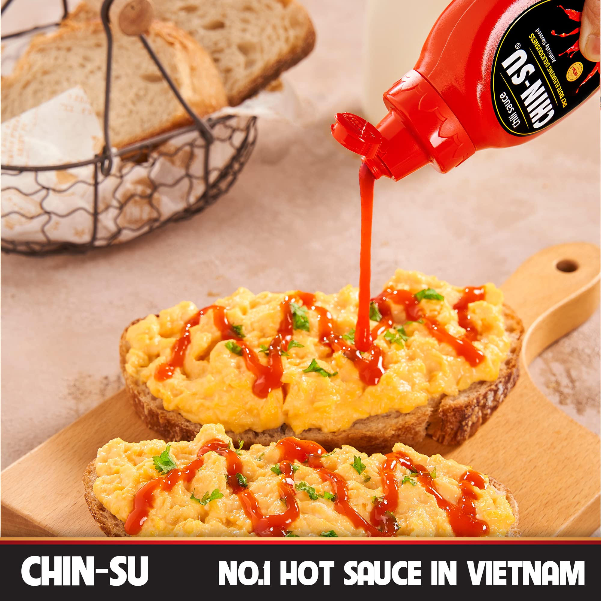 CHIN-SU Original chili sauce pouring over pan for stir fry