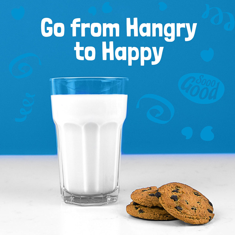 Chips Ahoy! Original milk pairing snack, ideal with a cold beverage.
