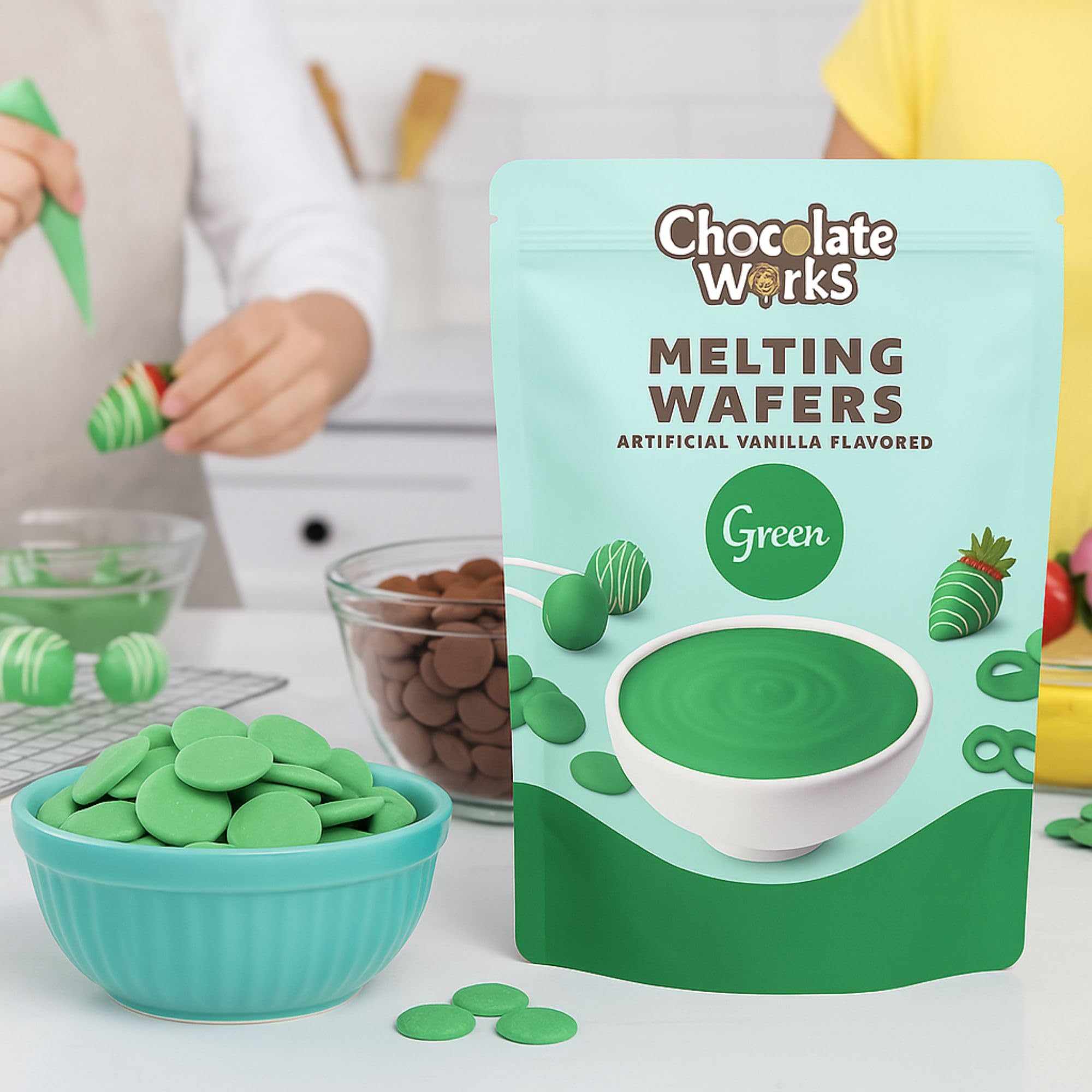 Chocolate Works Green Melting Wafers decorating cakes, tips for glossy chocolate decorations.