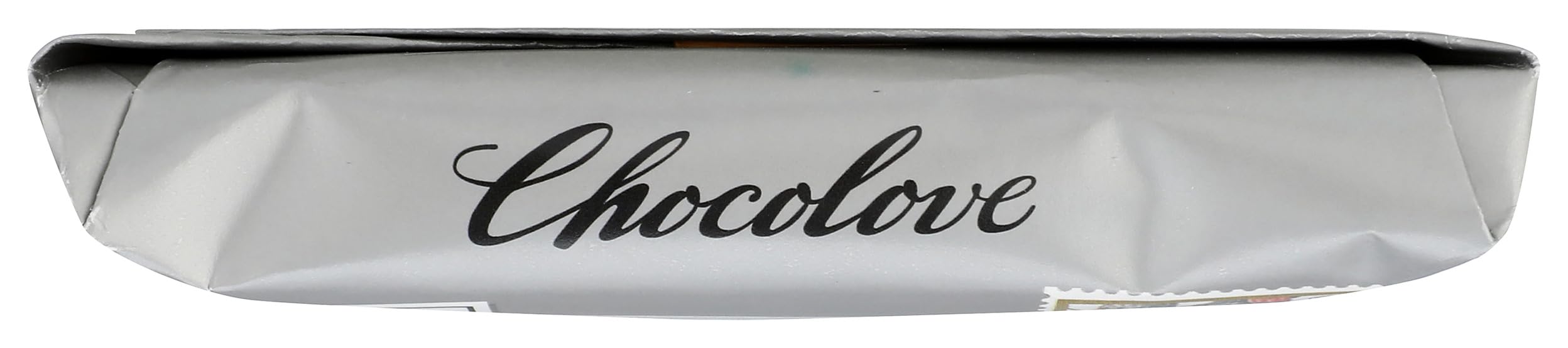 Chocolove Drk Xtreme bar beside coffee for bold pairing.