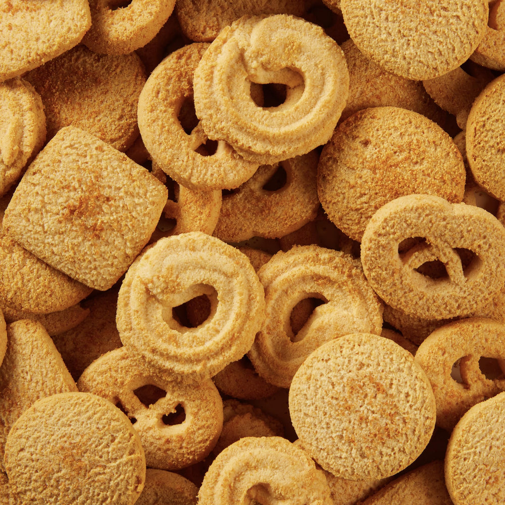 ChocZero Keto Butter Cookies showcase sugar-free and gluten-free profile.
