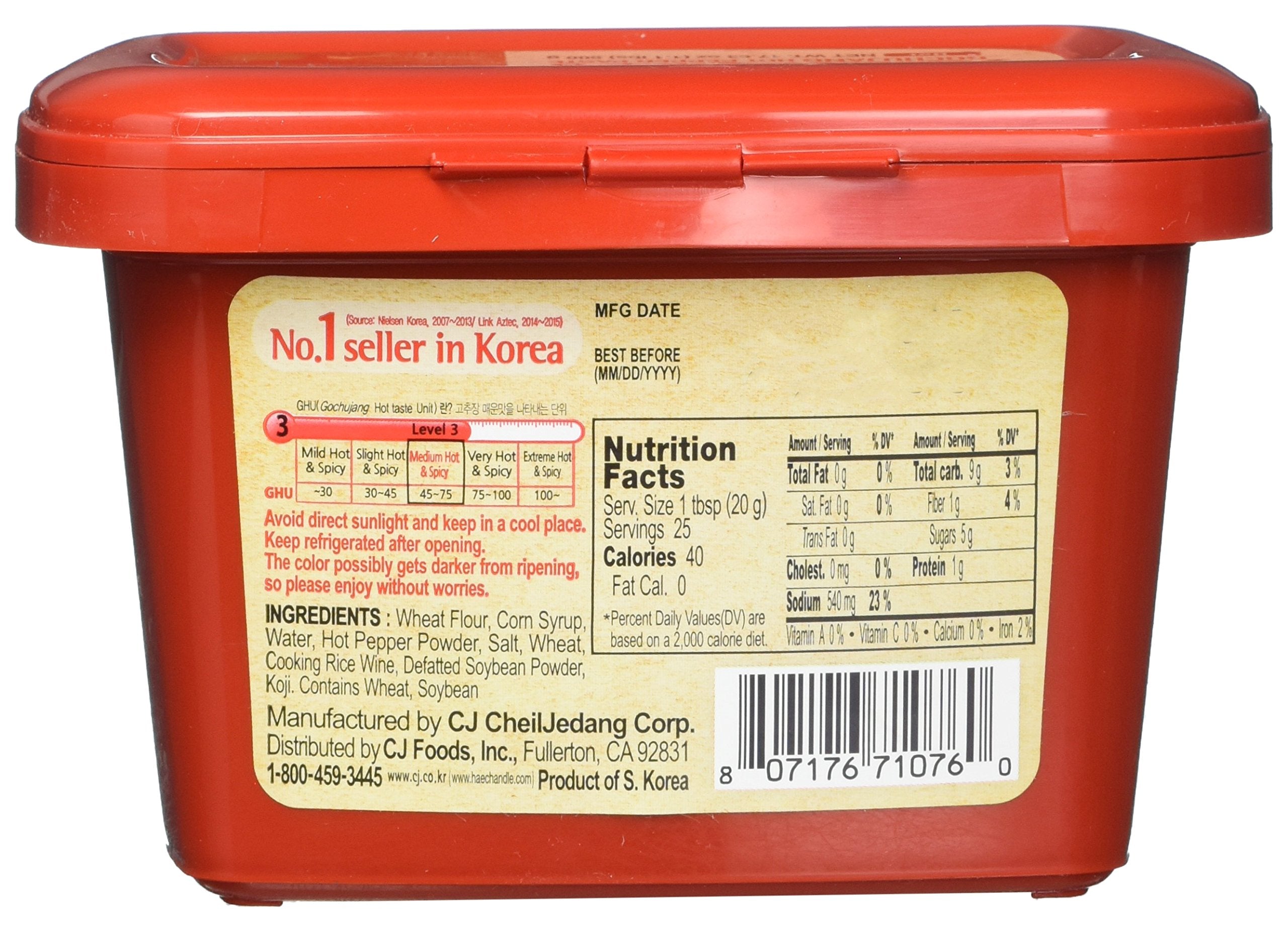 CJ Haechandle Gochujang closeup-jar emphasizes authentic fermentation flavors.