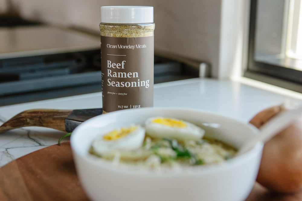 Clean Monday Meals ramen spice dust close-up, aromatic seasoning.