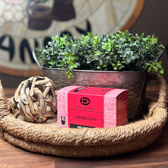 Coffee Beanery Amaretto pods inside the package, ideal for daily use.