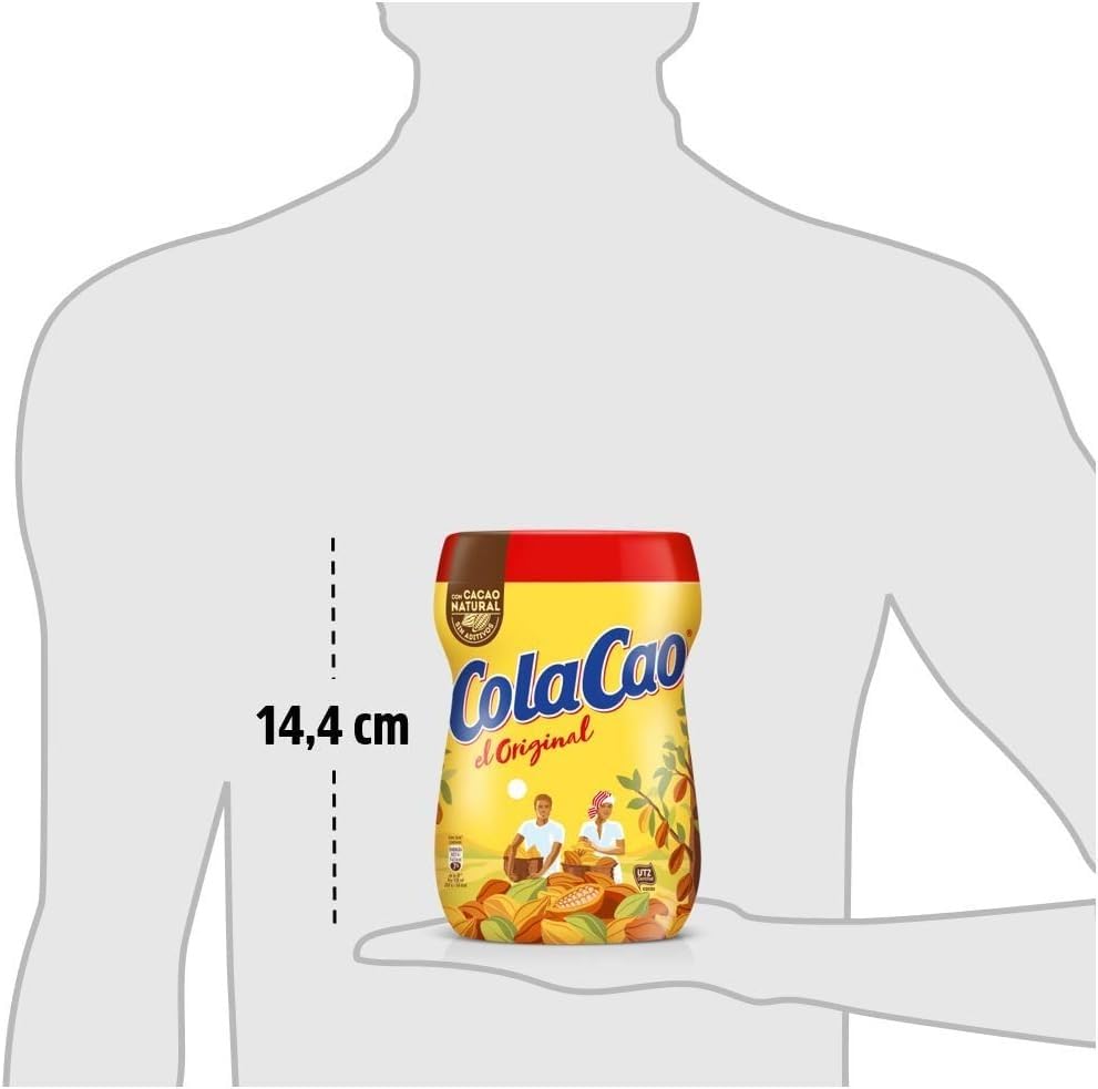 Cola Cao packaging and brand logo on box.