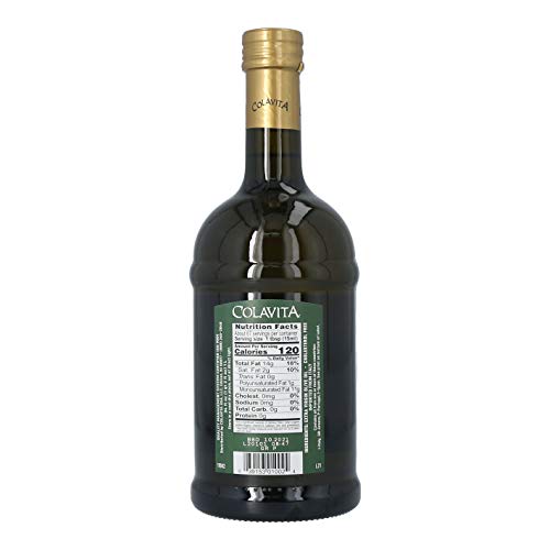 Colavita EVOO being poured to illustrate balanced flavor.