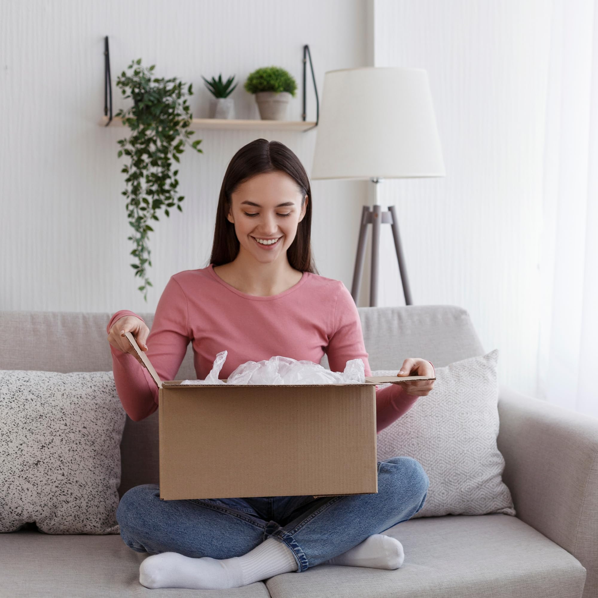 CollegeBox snacks variety pack designed for adults and busy college life