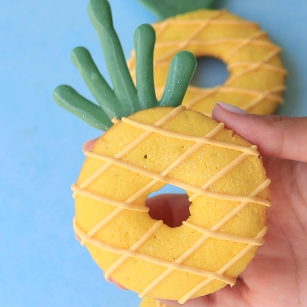Colour Mill Lemon buttercream color enhancing icing shade