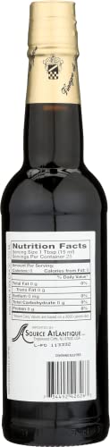 Columela 30 Year Sherry Vinegar pour demonstrates smooth, balanced tang for finishing dishes.