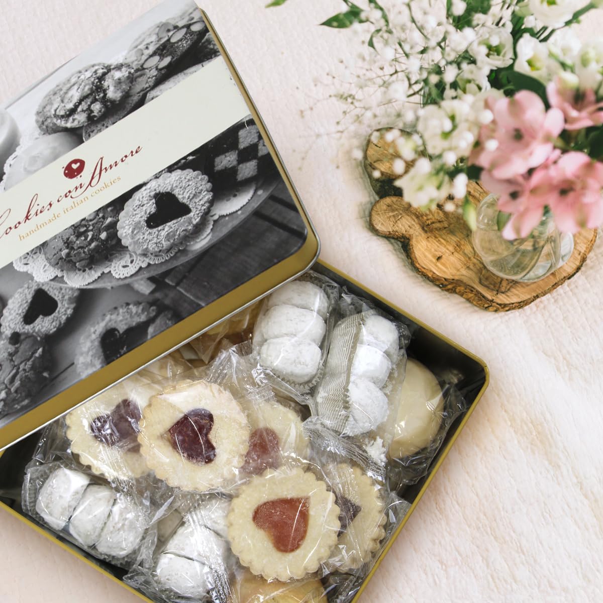 Cookies Con Amore coffee pairing setup invites cozy tasting moments.