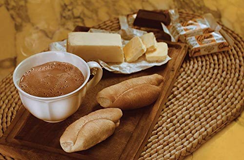 CHOCOLATE CORTÉS Ambassador baking chocolate ready for finished treats