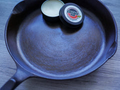 Crisbee Rub cast iron pan demonstrates smoother cooking surface