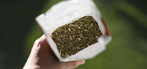CRUZ DE MALTA yerba mate serving cup, rich flavor ready-to-brew for gatherings.