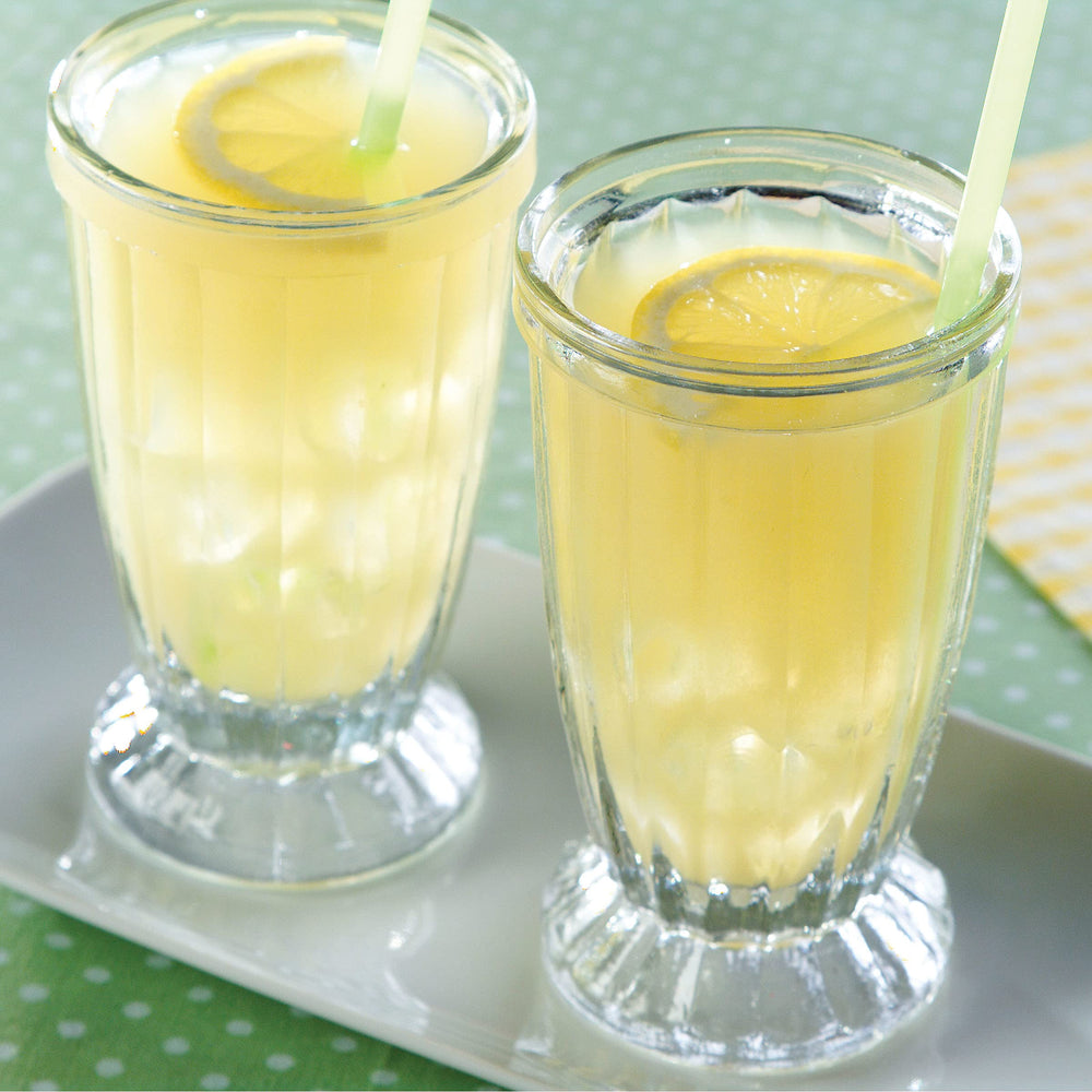 Crystal Light Lemonade being poured into a glass, zero sugar and low calories