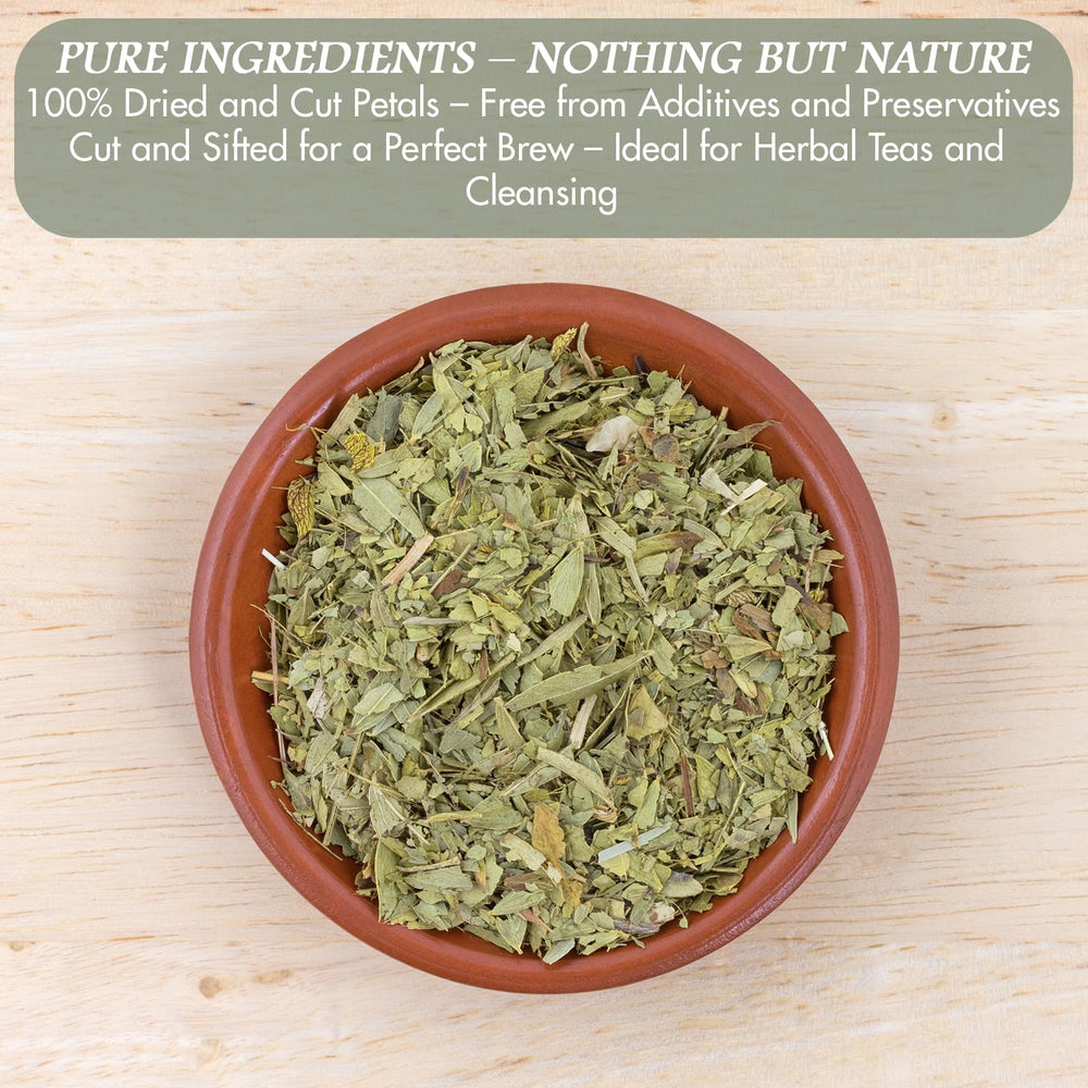 Senna leaves harvested on trusted farms in Pakistan, reflecting quality sourcing.