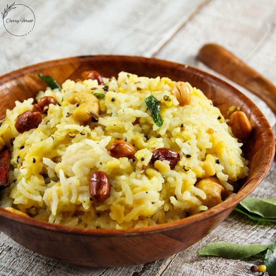 Curry Forest citrusy aroma leaves enrich soups and stews without overpowering spices.