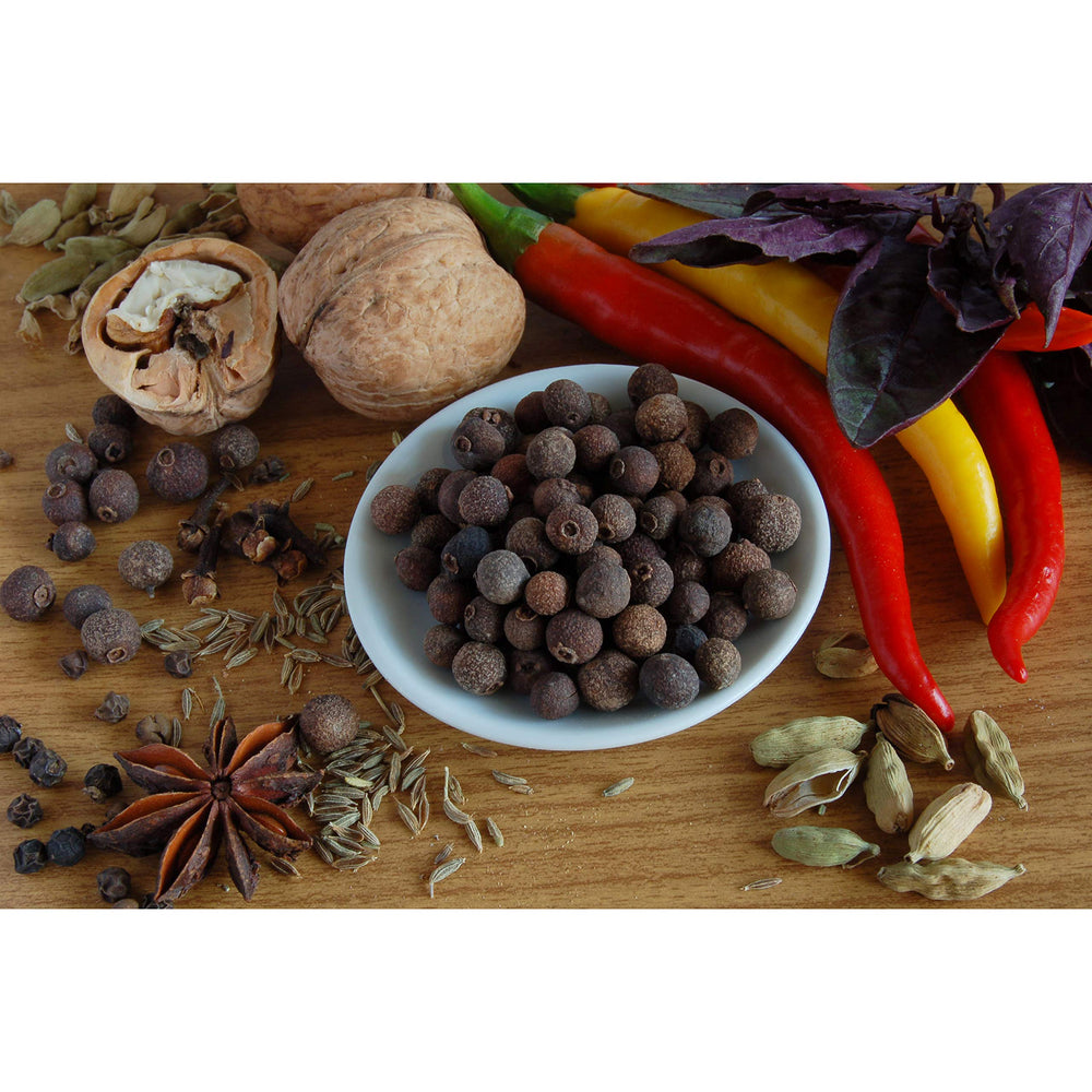 Çerez Pazarı packaging label highlights premium quality and no preservatives.