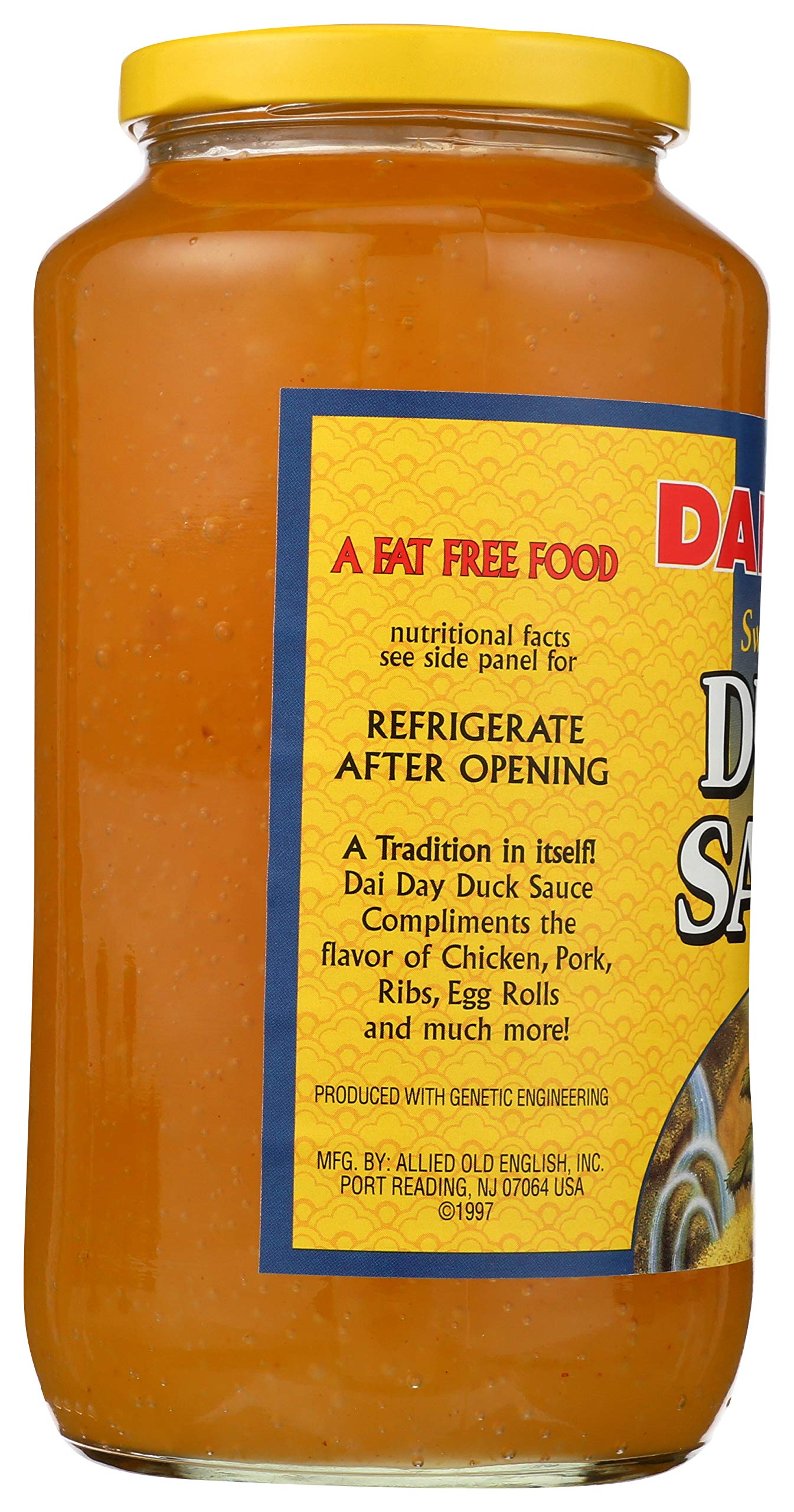 Dai Day Duck Sauce label close-up showcasing the 40 oz packaging.